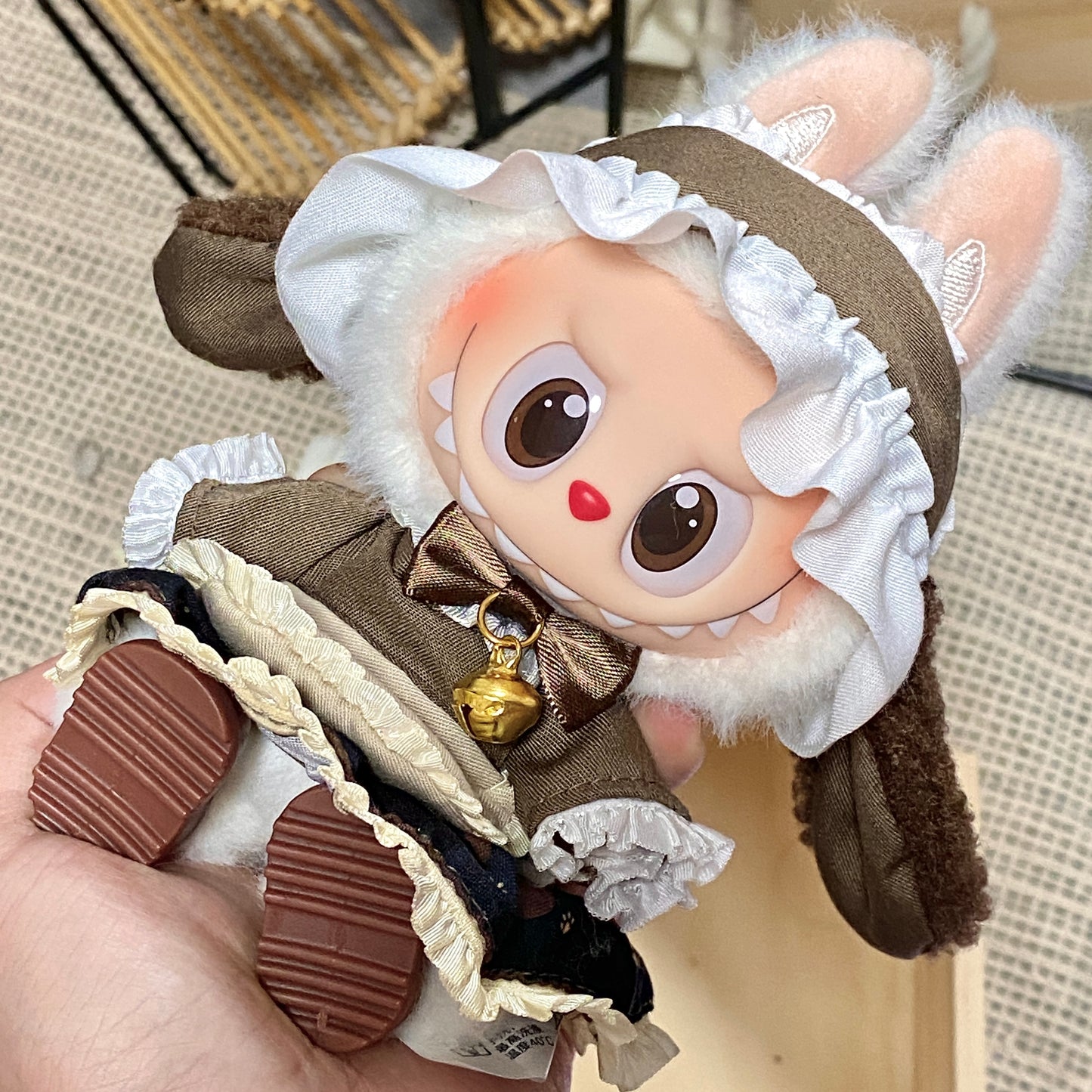 labubu clout(doll not included)